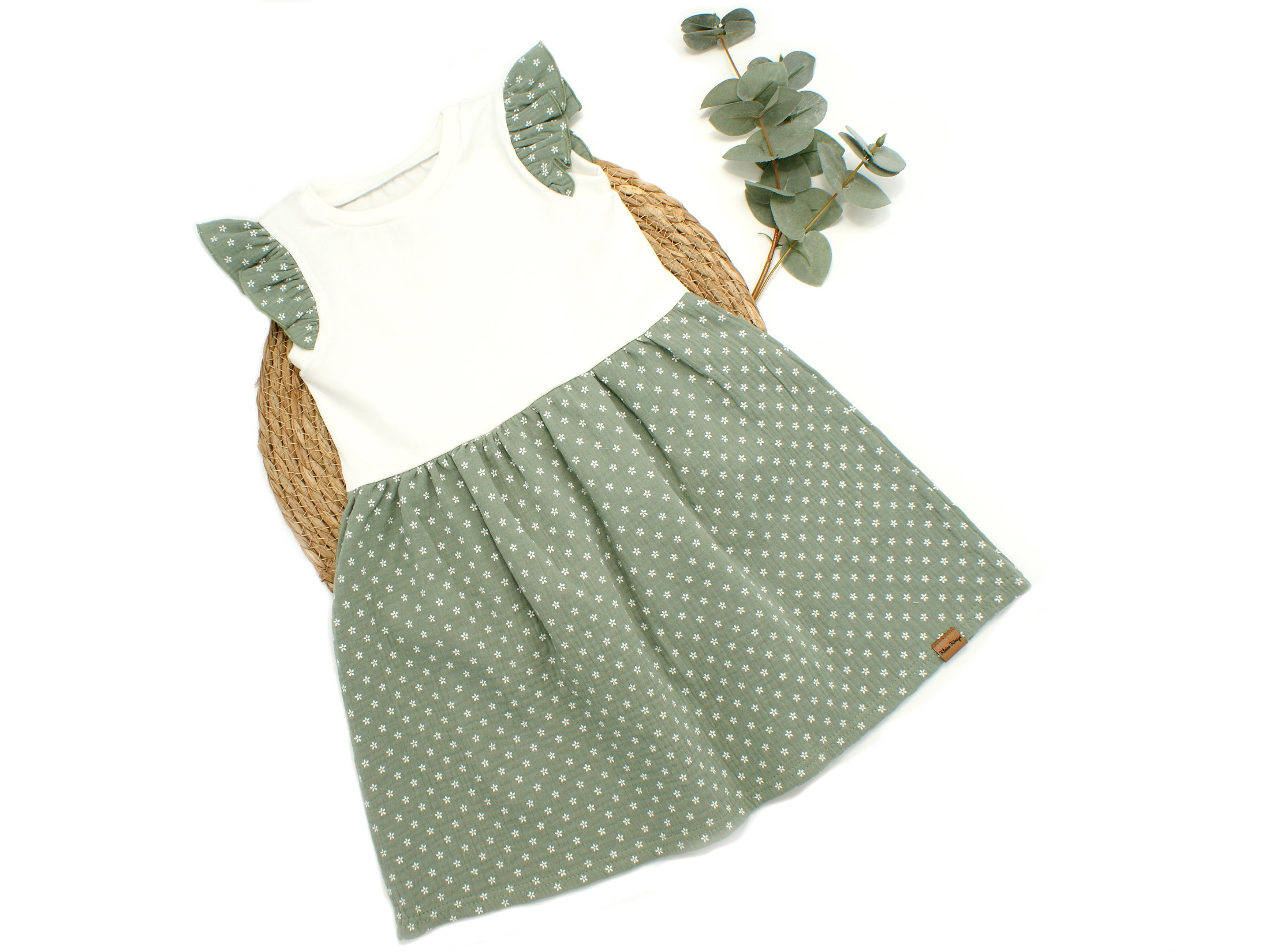 Musselin Kinderkleid mit Rüschen Blümchen "Daisy" mint