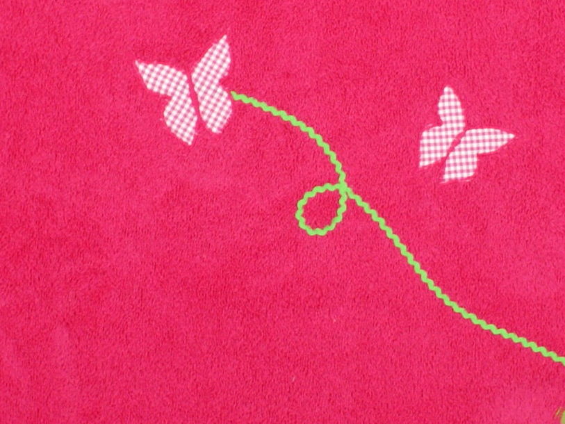 Bade-Poncho mit Kapuze "Schmetterlinge" Karo pink